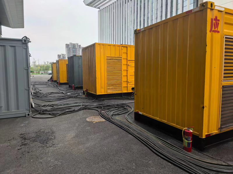 高埗镇不同季节柴油发电机组保养有哪些注意事项？